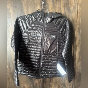 Mountain Hardwear Ventano Hooded Jacket - NWT